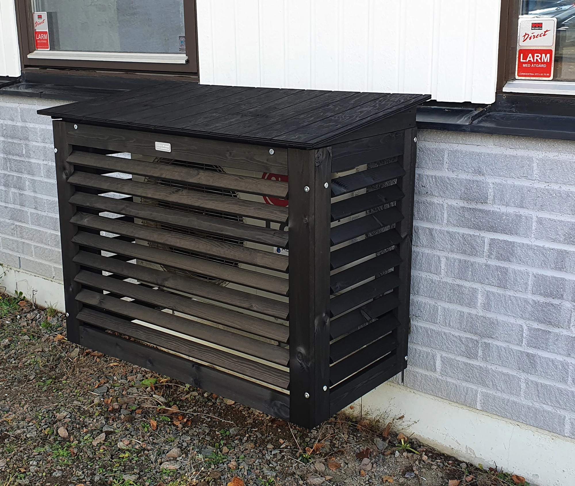 Varmepumpe skjuler i sort